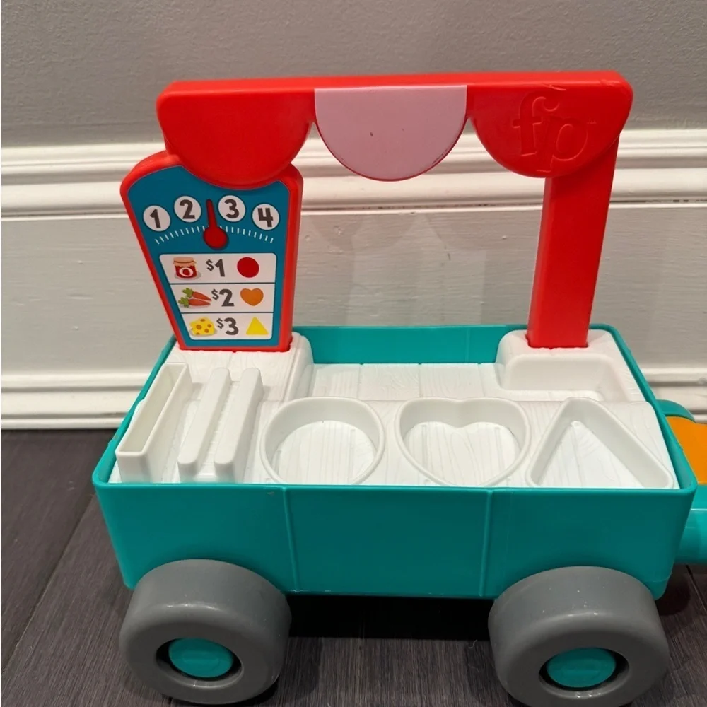 Fisher-Price Laugh & Learn Famers Market Pull-Along Toy Toddler Baby - No Pieces